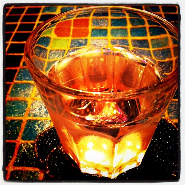 BAR薔薇のカウンター